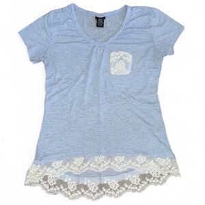 Rue21 Light Blue Tee with Lace Accents, WOMENS SIZE M boho layering romantic